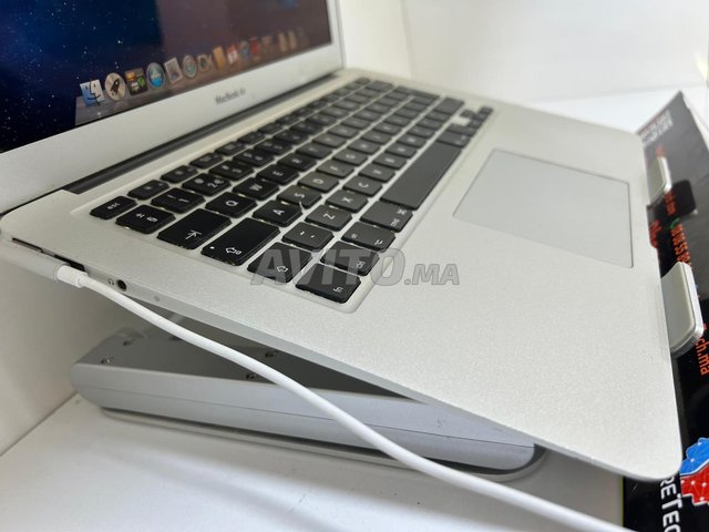 Macbook air 2011 i5