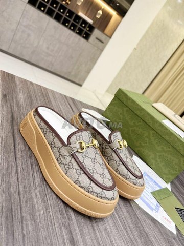 Sabot Gucci en Cuir GC67bv Avito.ma