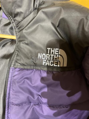 Doudoune The North face en couleur violette. V tements