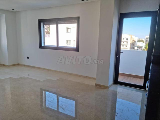 Appartement à louer 60 m² à Casablanca - 2