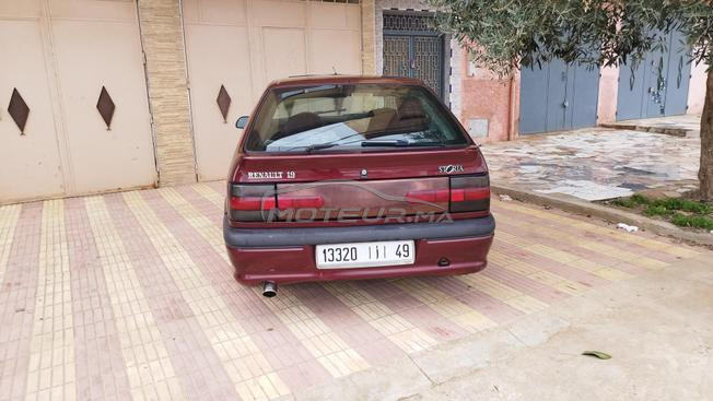 Renault 19 storia essance model 95 