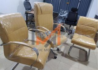 les chaise local /importation البيع بالجملة  