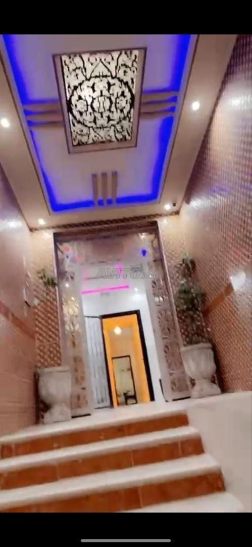 Appartement meublé à louer quotidiennement pour les familles sans intermédiaire