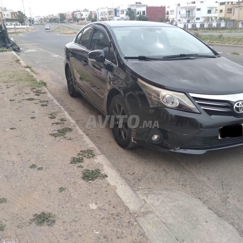 Toyota Avensis occasion Diesel Modèle 2012