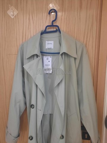 manteau Bershka pour femme Vetements a Casablanca Avito.ma