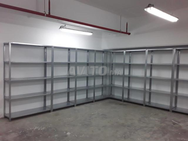 rayonnage de stock  - 2