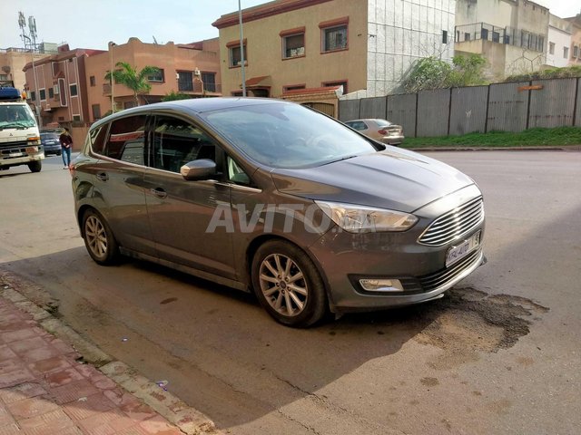 Ford C-Max occasion Diesel Modèle 2017