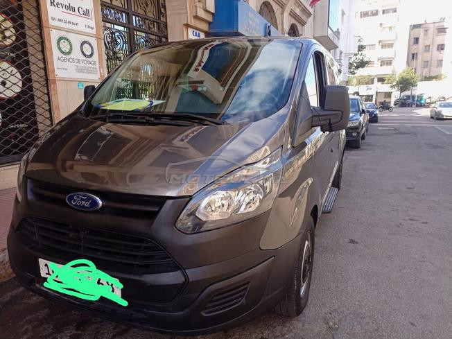 ford costume 9 places 