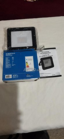 Projecteur LED