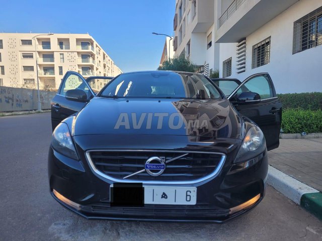 Volvo V40 occasion Diesel Modèle 2015