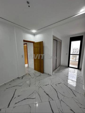 شقة للبيع في السعيدية 3 غرف صالون - 2