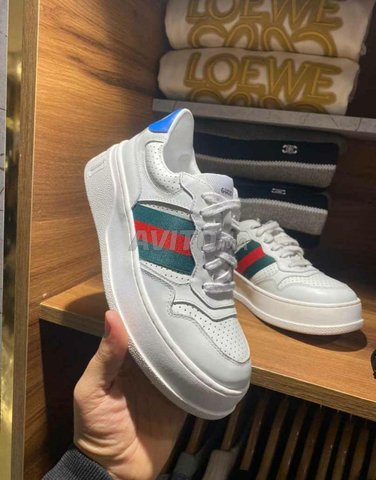 Sneakers Gucci en Vrai Cuir GC65u