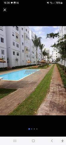 Appartement à vendre 48 m² à Dar Bouazza - 2