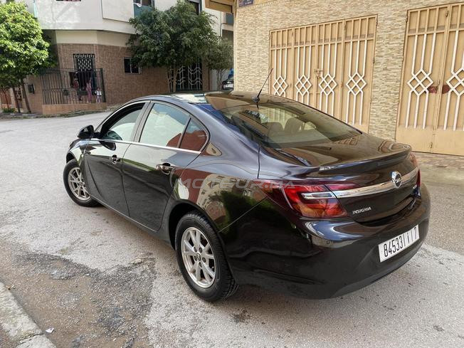 Opel Insignia Diesel Manuelle 2015 à Tanger