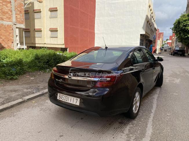 Opel Insignia Diesel Manuelle 2015 à Tanger