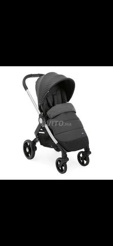 واو عربة أطفال شيكو تريو