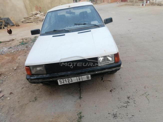renault R9