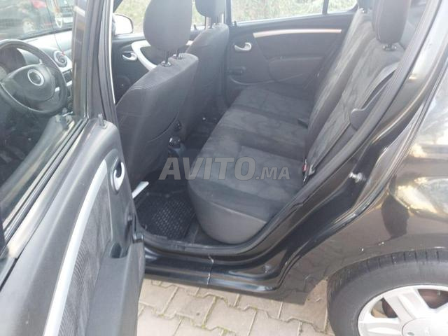 داصيا ساندرو ستيبوي ديزل يدوي 2011 في سلا