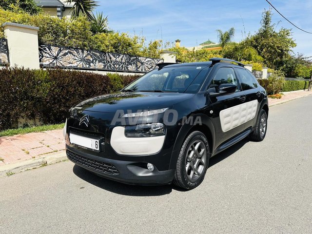 Citroen C4 CACTUS occasion Diesel Modèle 2018