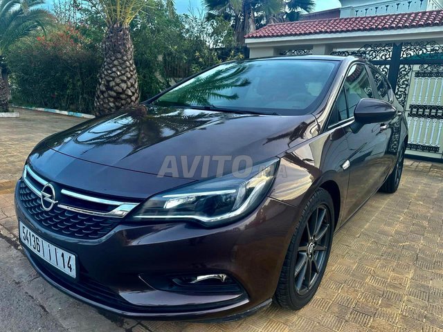 Opel Astra occasion Diesel Modèle 2020