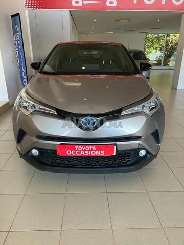 Toyota C-HR occasion Hybride Modèle 2019