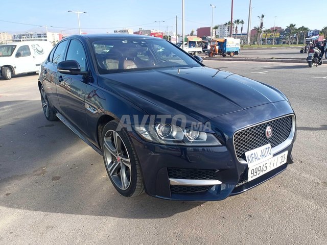 Jaguar XF occasion Diesel Modèle 2017