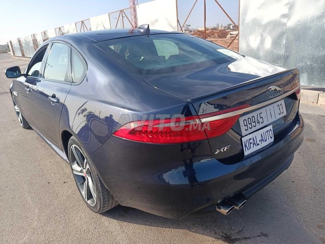 Jaguar XF occasion Diesel Modèle 2017