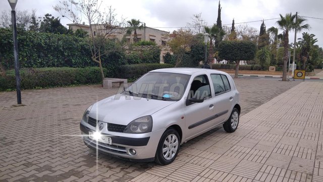 Renault Clio occasion Diesel Modèle 2006