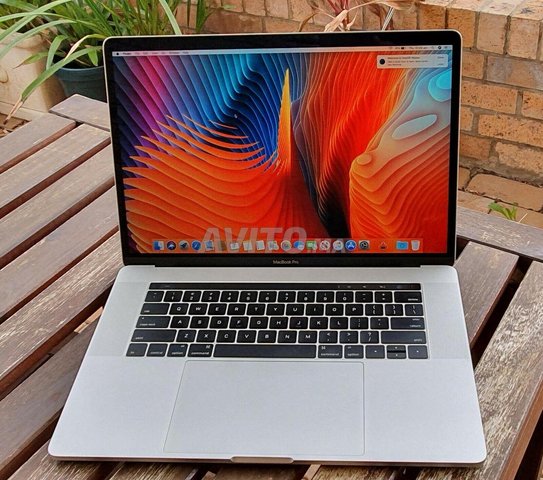 Apple MacBook Pro 15-inch 2016 Touch Bar | Ordinateurs portables à ...