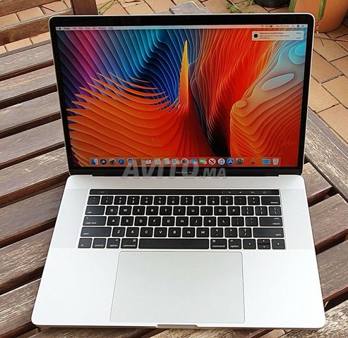 Apple MacBook Pro 15-inch 2016 Touch Bar | Ordinateurs portables à ...