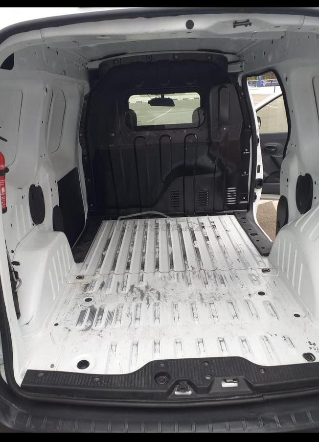 Dacia trés bon état