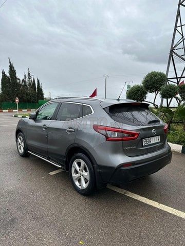 Voiture Nissan Qashqai 2019 à Meknès  Diesel  - 6 chevaux