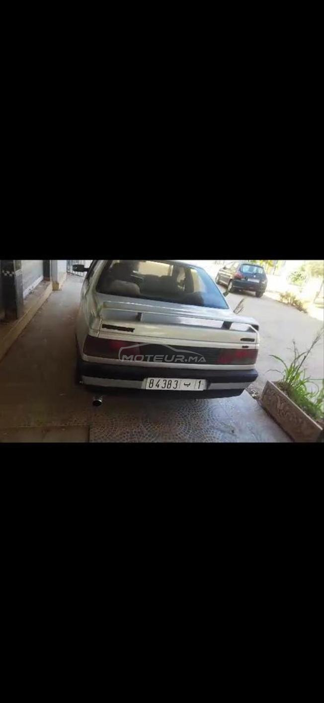 Peugeot 405
