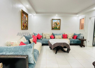 Maison à louer sur 3 niveaux meublée dar bouaaza 