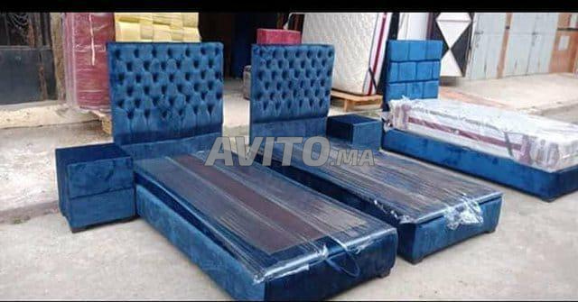 Lit pour une personne neuf