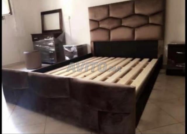 Chambre à coucher neuve pour deux personnes