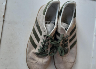 Paires espadrilles mini foot neuves .