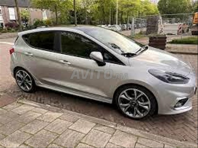 سيارة رائعة 199 درهم في تطوان