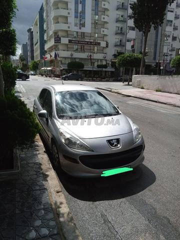 Peugeot 207 Diesel Manuelle 2006 à Fès ness 3mara - 2