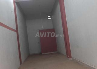 تجارة للبيع