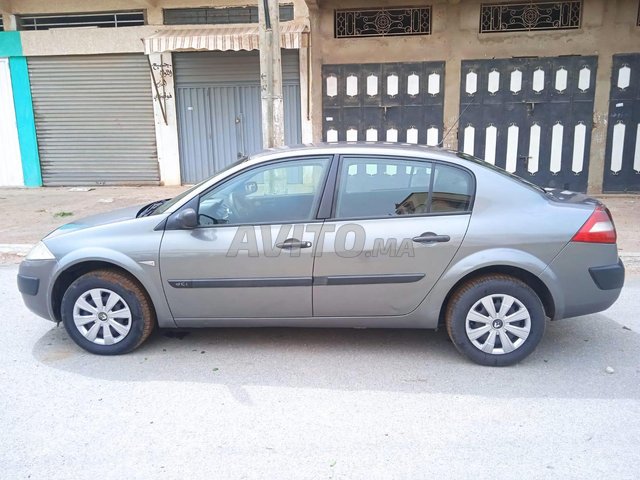 Renault Megane occasion Diesel Modèle 2005