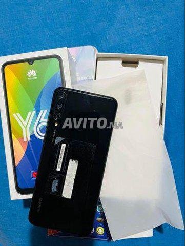 Huawei Y6p 64 Go 3 Go RAM