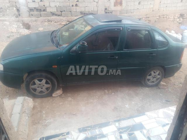 Volkswagen Polo Sedan Essence Manuelle 1999