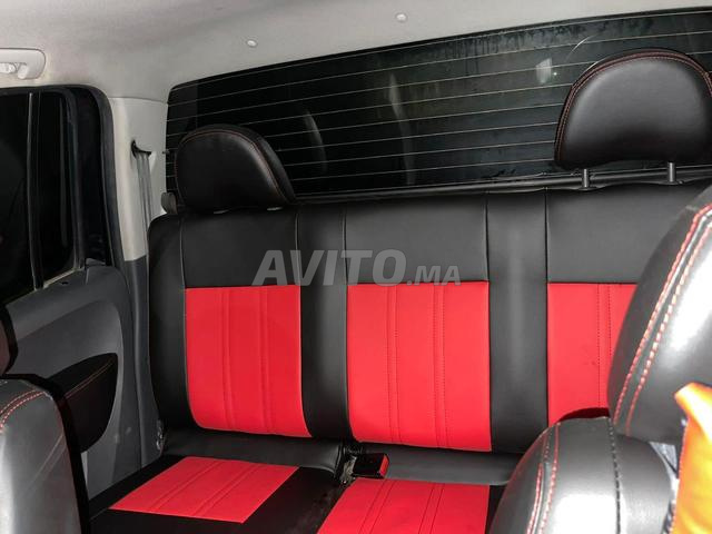 Volkswagen Amarok Diesel Manuelle 2012 à Meknès - 2