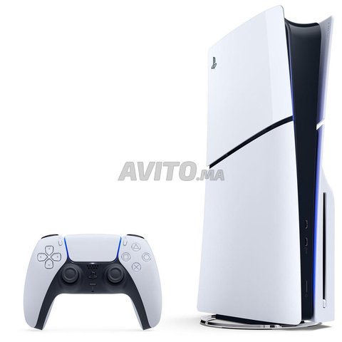 neuf Sony Play 5  Slim model CFI 2016 with manette