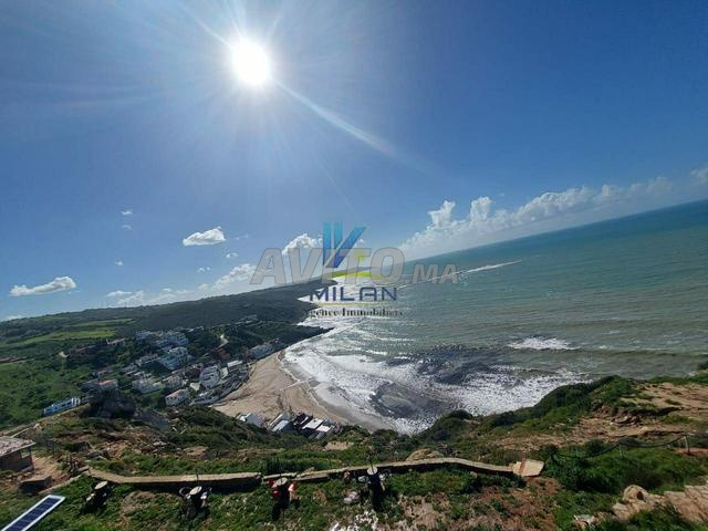 Terrain Touristique titré pour Villas à Mnar