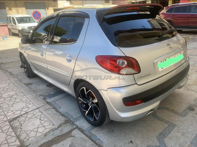 Peugeot 206 Essence Manuelle 2013 à Kénitra