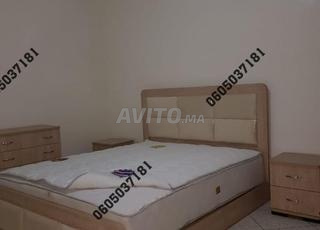 سرير غرفة نوم عصري 160