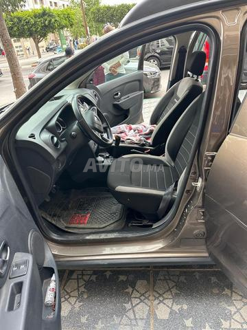 Dacia Sandero Stepway Diesel Manuelle 2018 à Taza - 2