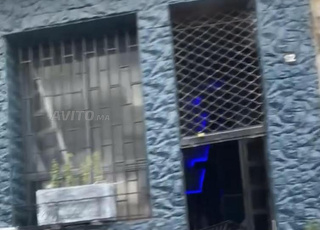 Magasin a vendre متجر للبيع